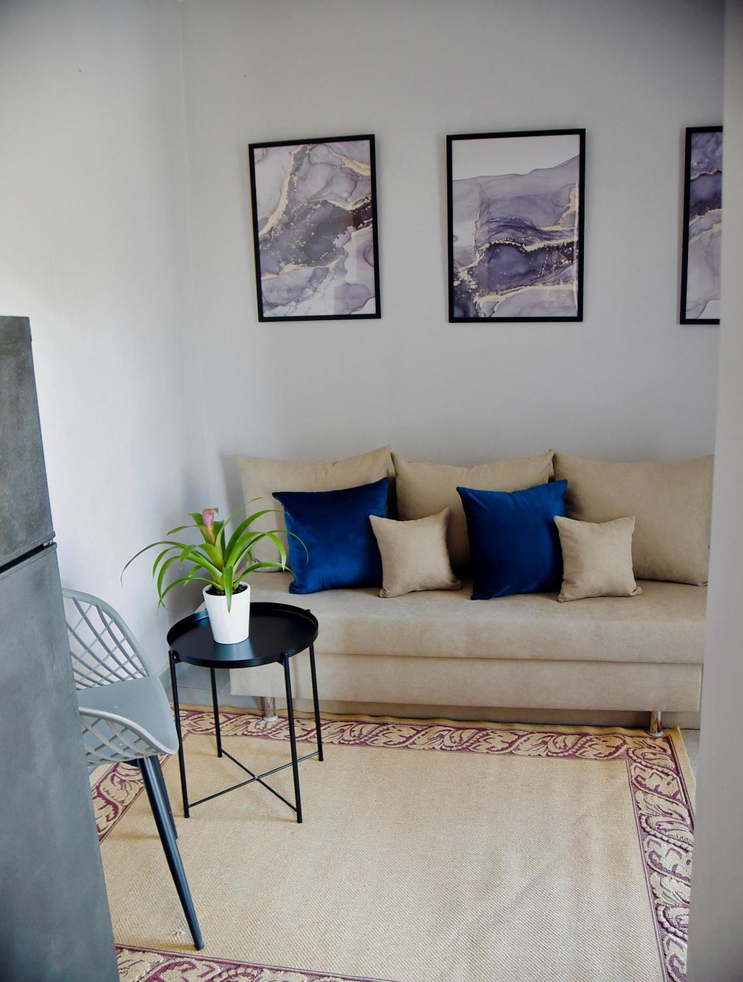 Room Nine 9 Beachfront Apartments Nea Kallikrateia Exteriör bild