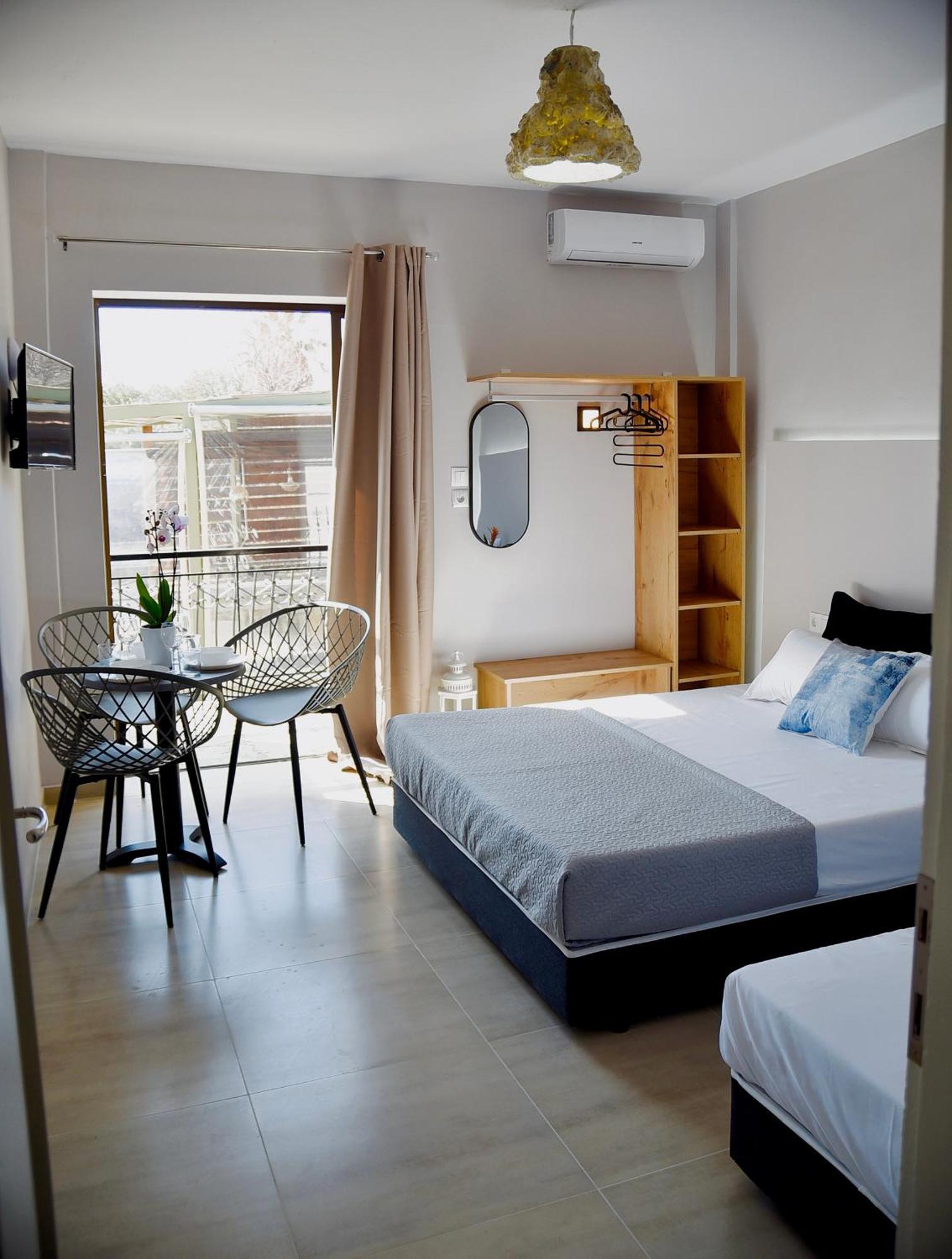 Room Nine 9 Beachfront Apartments Nea Kallikrateia Exteriör bild